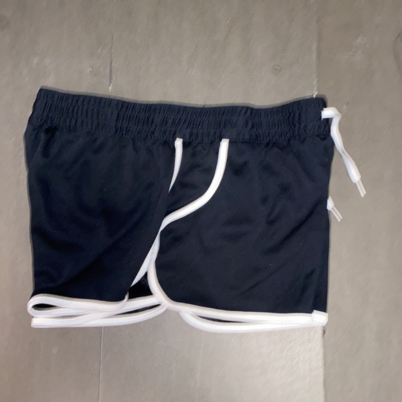 Pony Large Black White Drawstring Athletic Shorts - Picture 4 of 10